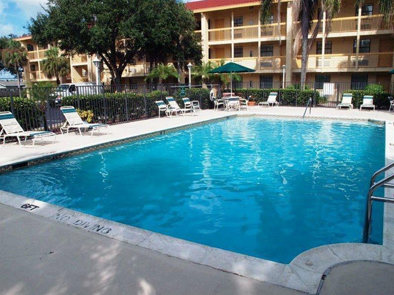 La Quinta East Deerfield Beach - Boca Raton Съоръжения снимка